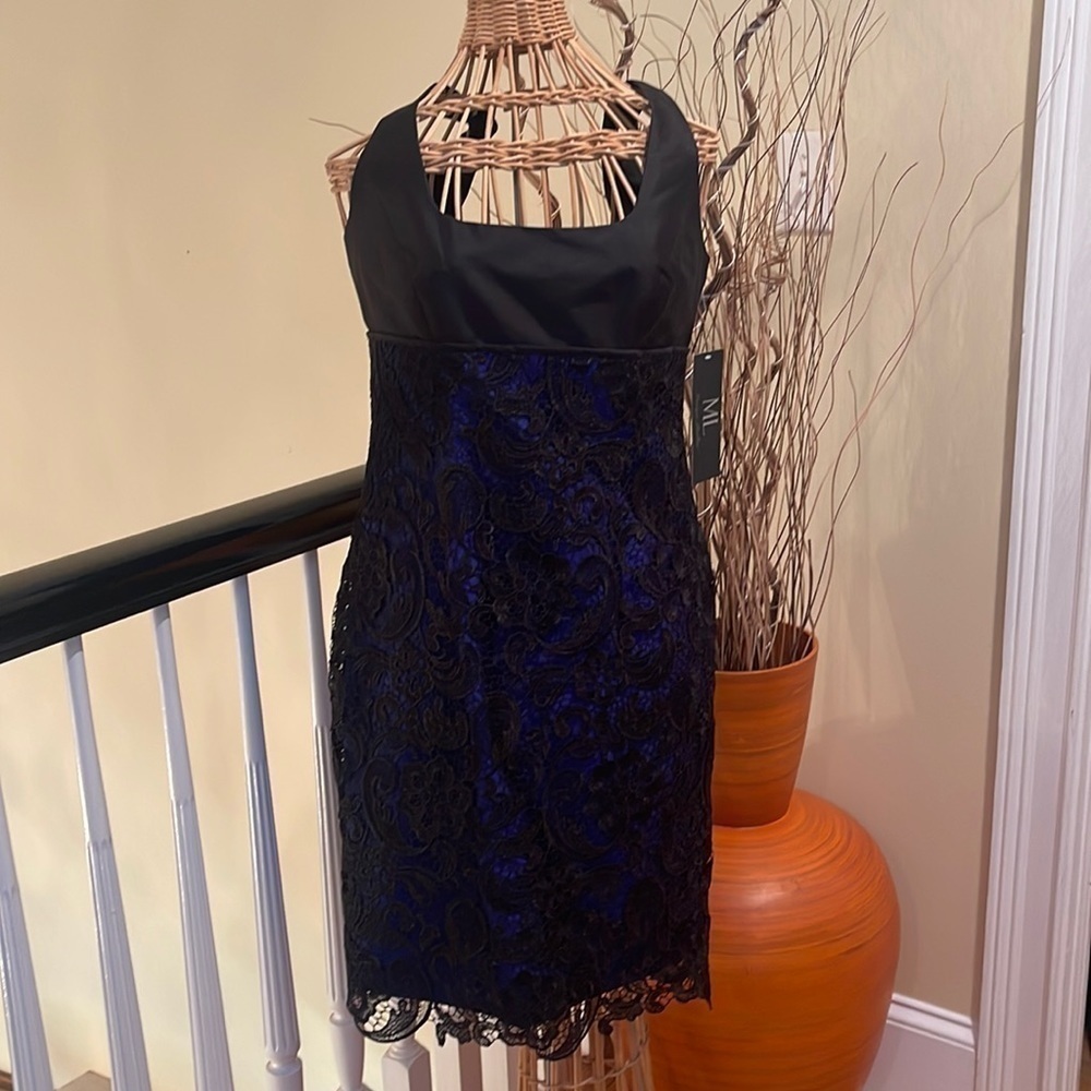 Monique Lhuillier NWT black lace dress with blue purplish slip